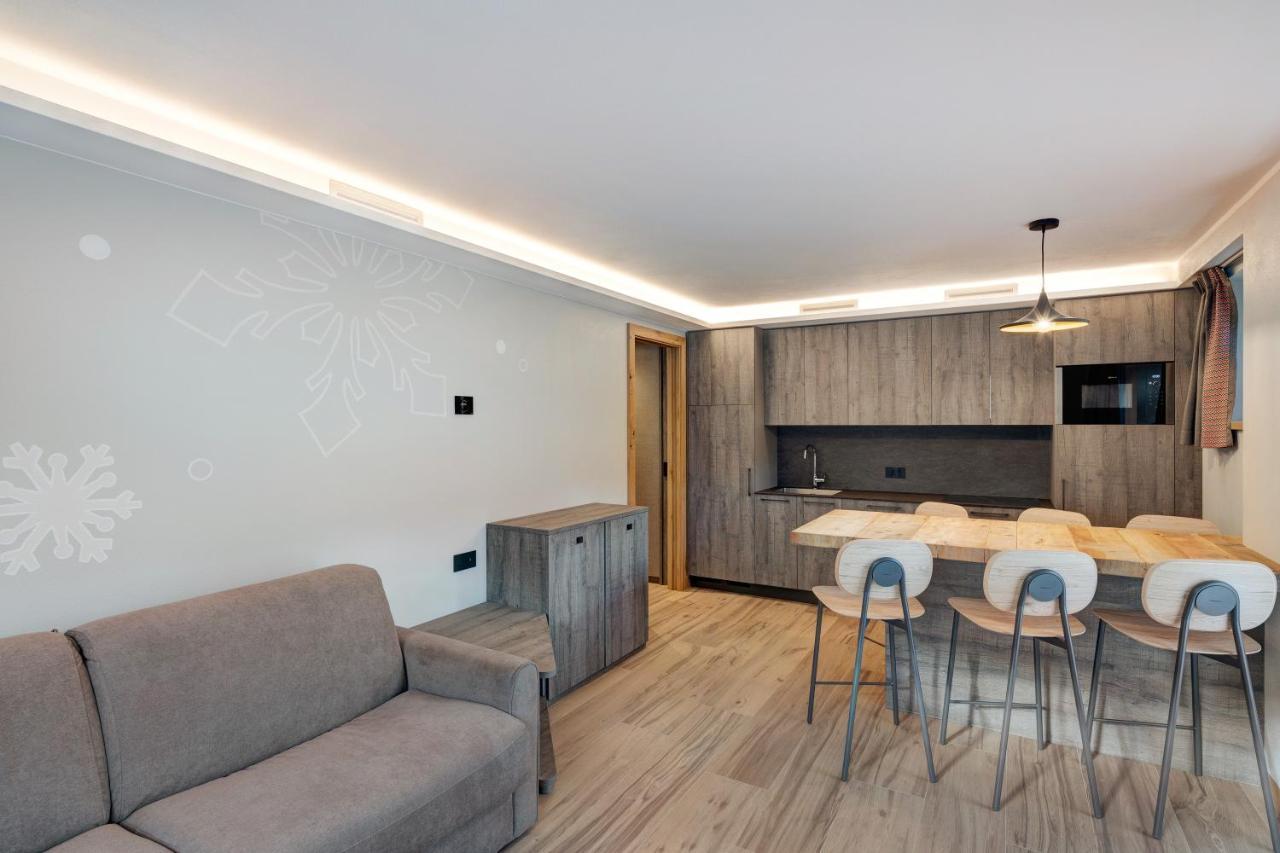 Snow Mountain Planet Suite House Livigno Exterior foto